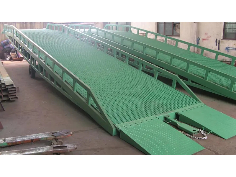 移動式登車橋